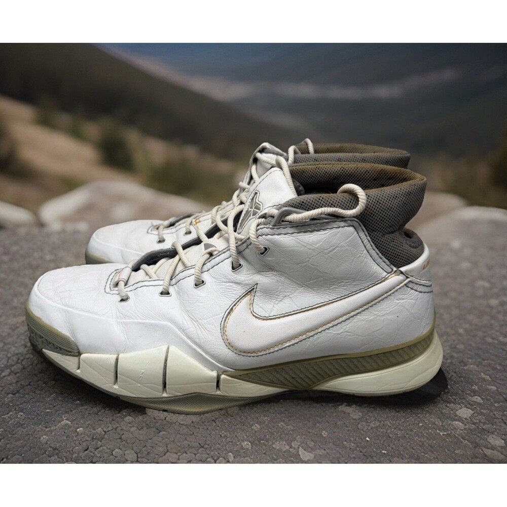 Nike Zoom Kobe 1 Basketball Sneakers 313143-111 White Shark Preowned Men Sz 11.5